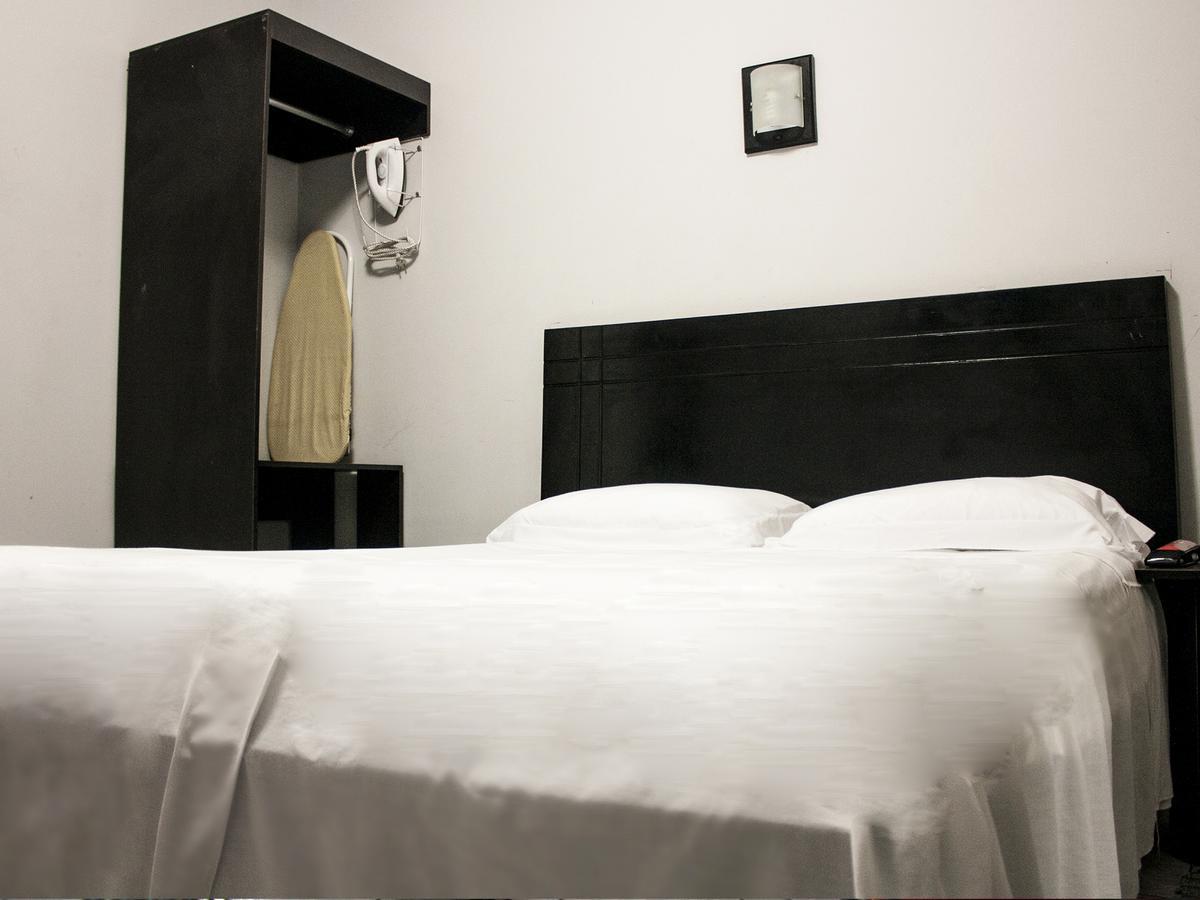 Jer'S Hostal Tumbes Εξωτερικό φωτογραφία