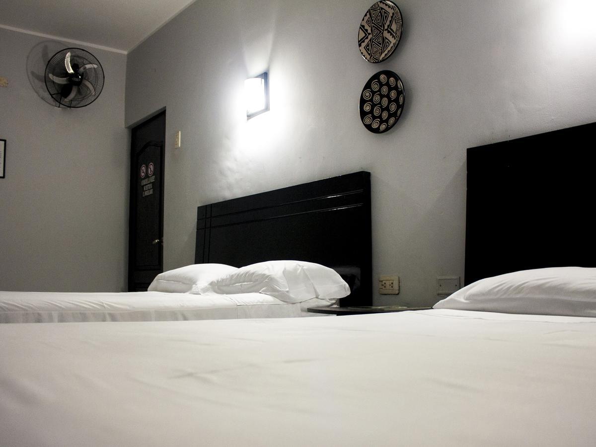 Jer'S Hostal Tumbes Εξωτερικό φωτογραφία